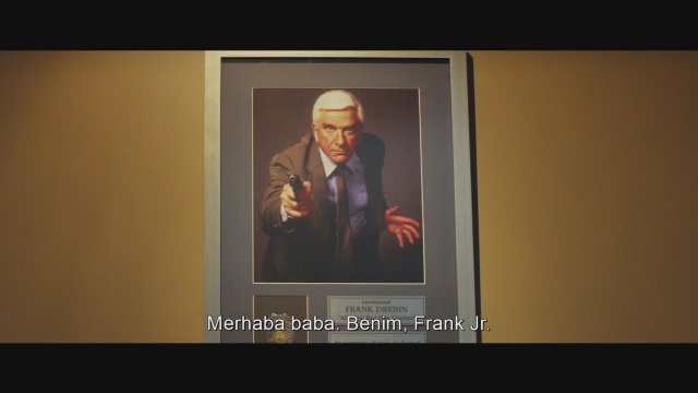 Çıplak Silah (2025) Türkçe Altyazılı Fragman