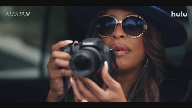 All's Fair (2025) Fragman