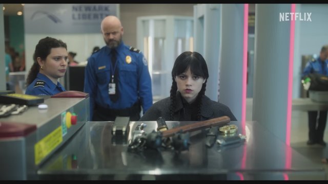 Wednesday (2025) 2. Sezon Türkçe Altyazılı İlk 6 Dakika