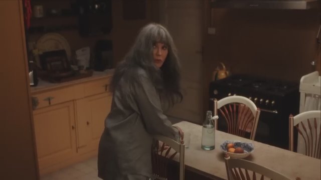 Siyah Güneş (2025) Fragman