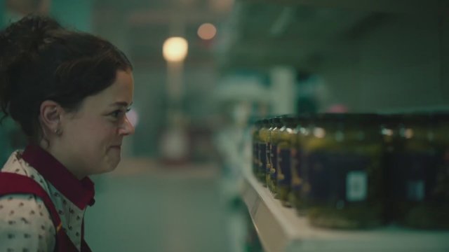 Transaction (2025) Fragman