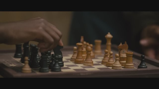 Sarah's Oil (2025) Fragman