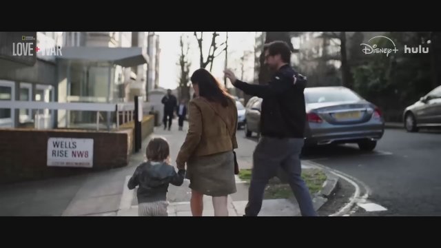 Savaşın Kalbinde (2025) Fragman