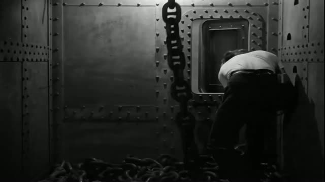 Hayaletler Gemisi (1943) Filmden Sahne