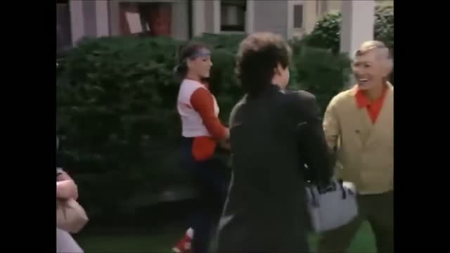 Perfect Strangers (1986) Fragman