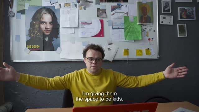 Mr. Nobody Against Putin (2025) Fragman