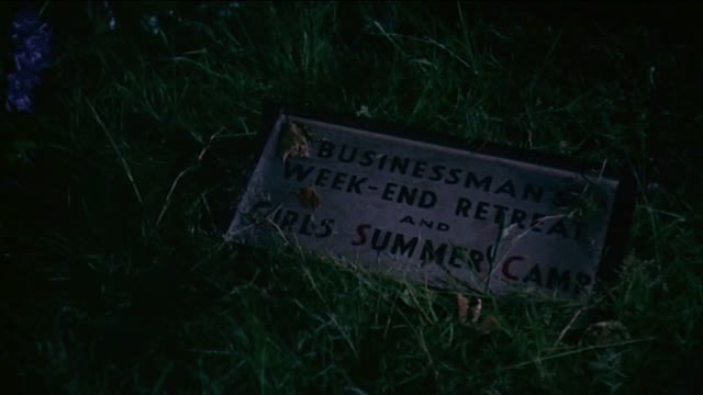 Ölüm Evinde Katliam (1984) Fragman