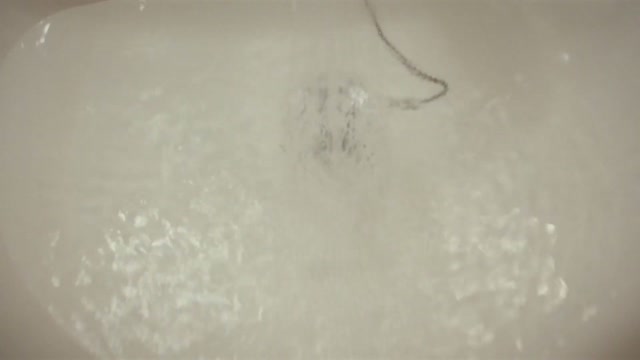 The Frog and the Water (2025) Fragman