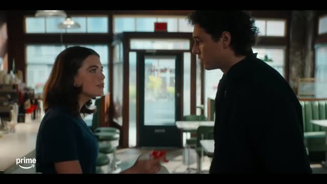 Off Campus (2026) Fragman