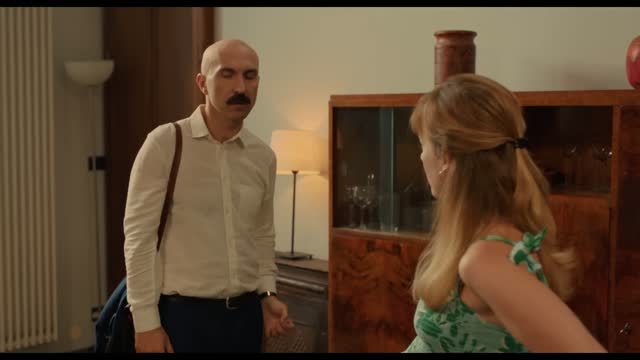 Smart Working (2026) Fragman