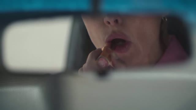 Tow (2025) Fragman