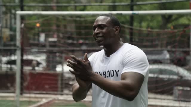 Conbody VS Everybody (2026) Fragman