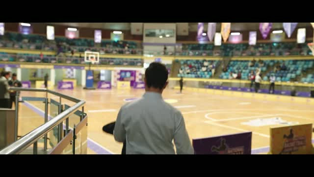 Sitaare Zameen Par Official Trailer