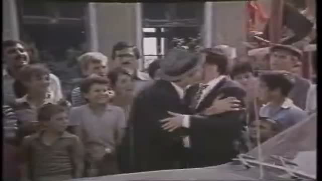 Zübük Orijinal Fragman (1980)