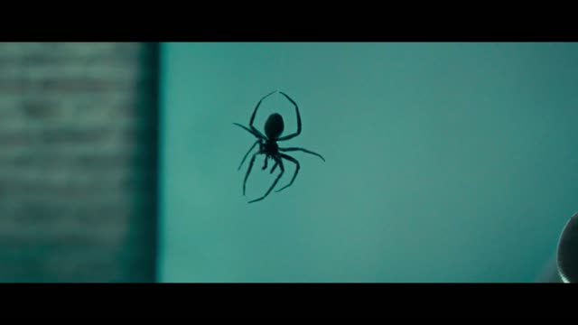 Crawlers (2026) Fragman