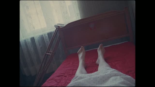  The Impossible Picture - Fragman (2016) 