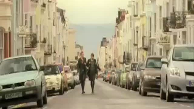 Angus, Thongs and Perfect Snogging Fragmanı