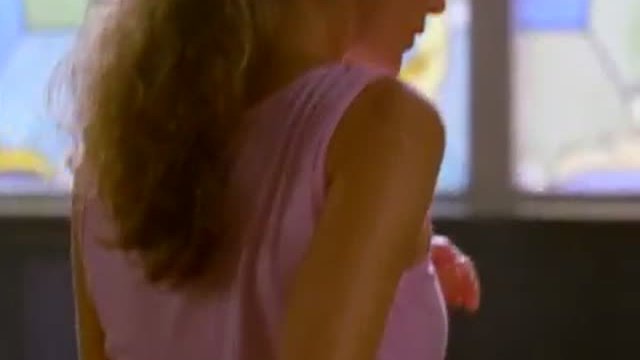 Mad About Mambo Fragmanı