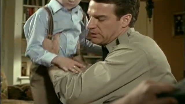 Music From Another Room Fragmanı