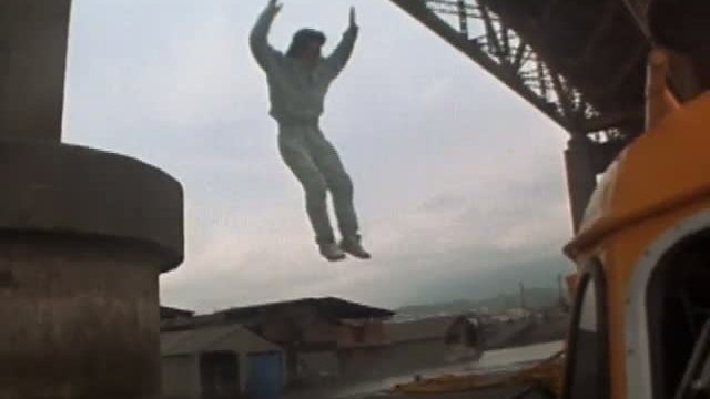 Rumble in The Bronx Fragmanı