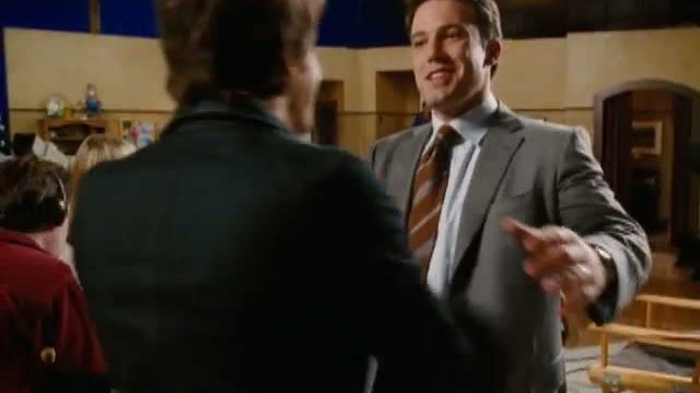 Man About Town Fragmanı