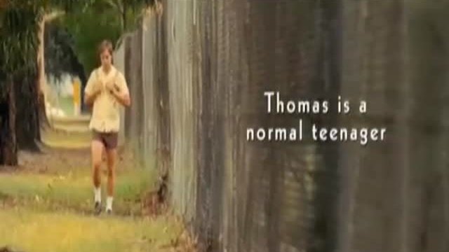 The Black Balloon Fragmanı