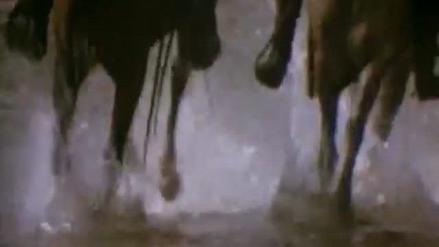 Pale Rider Fragmanı