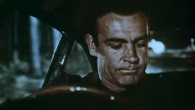 Goldfinger Fragmanı