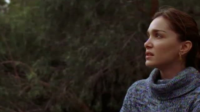 Ring Around the Rosie Fragmanı