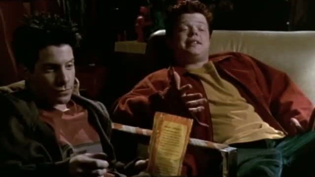 Idle Hands Fragmanı