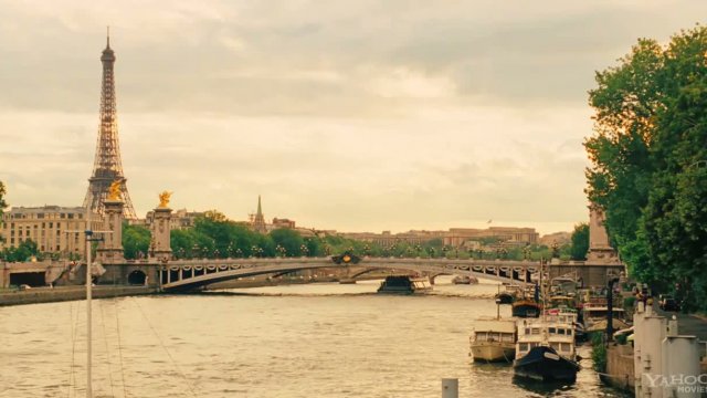Midnight in Paris Fragman