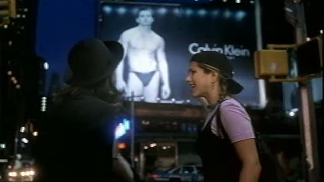 Picture Perfect Fragmanı