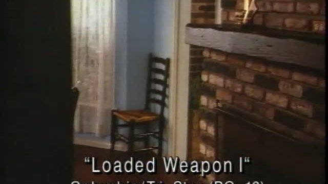 Loaded Weapon 1 Fragmanı
