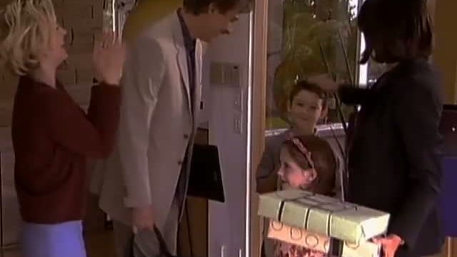 The Anniversary Party Fragmanı