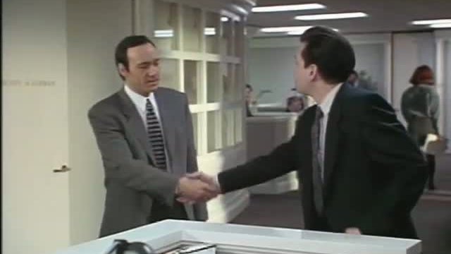 Swimming With Sharks Fragmanı