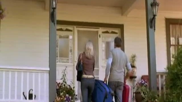 The Tooth Fairy Fragmanı