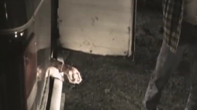 Behind The Wall Fragmanı