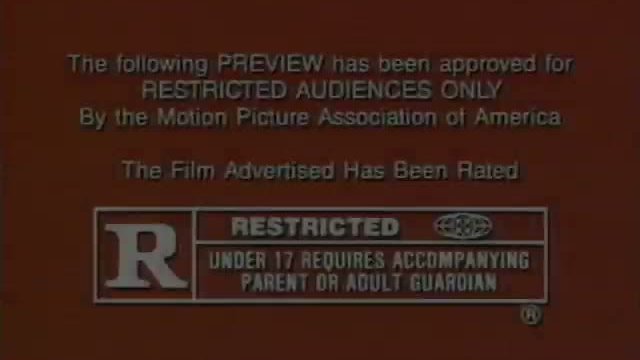 Devil in A Blue Dress Fragmanı