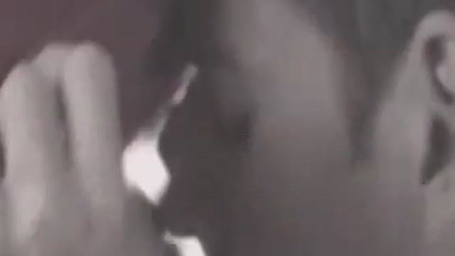 Her Minor Thing Fragmanı