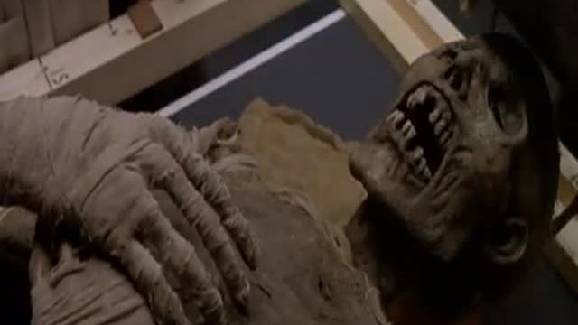 Belphégor - Le Fantôme Du Louvre Fragmanı