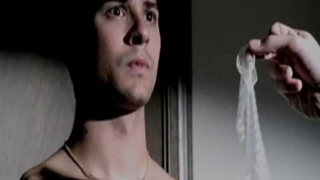 Kicking The Dog Fragmanı