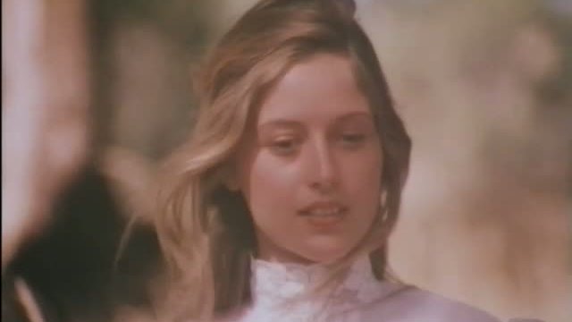 Picnic At Hanging Rock Fragmanı