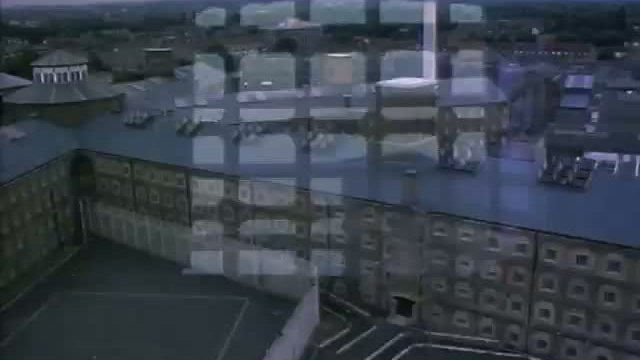 Greenfingers Fragmanı