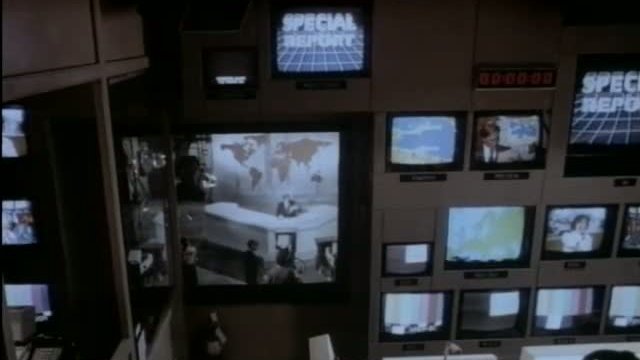 Broadcast News Fragmanı