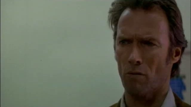 The Gauntlet Fragmanı