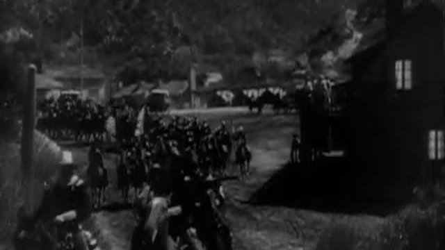 Fort Apache Fragmanı