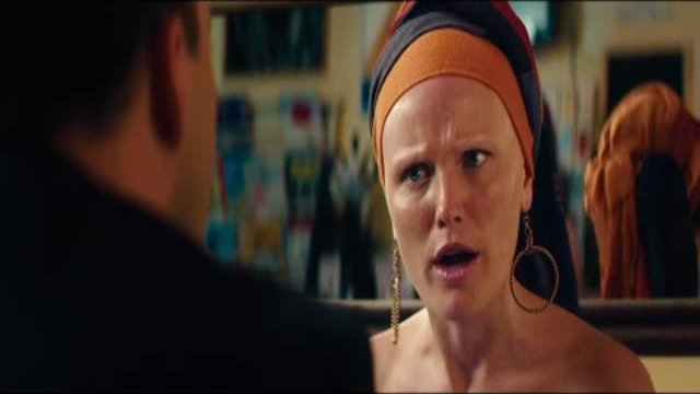 Happythankyoumoreplease Fragmanı