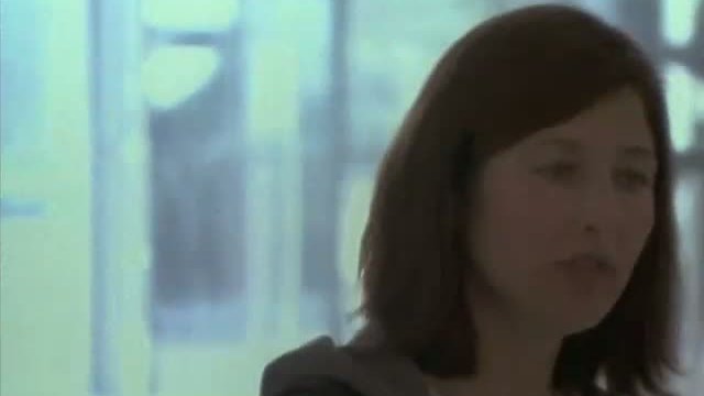 Lovely And Amazing Fragmanı