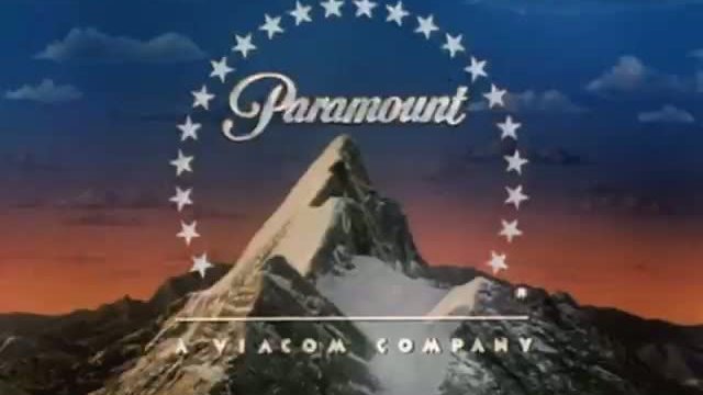 The Beautician And The Beast Fragmanı