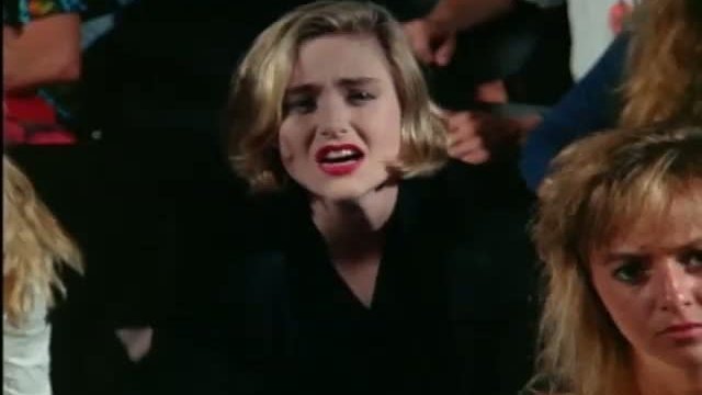 Going Overboard Fragmanı